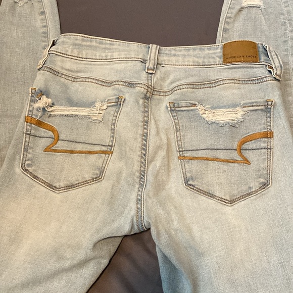 American Eagle Ripped Jeggings - Picture 3 of 8